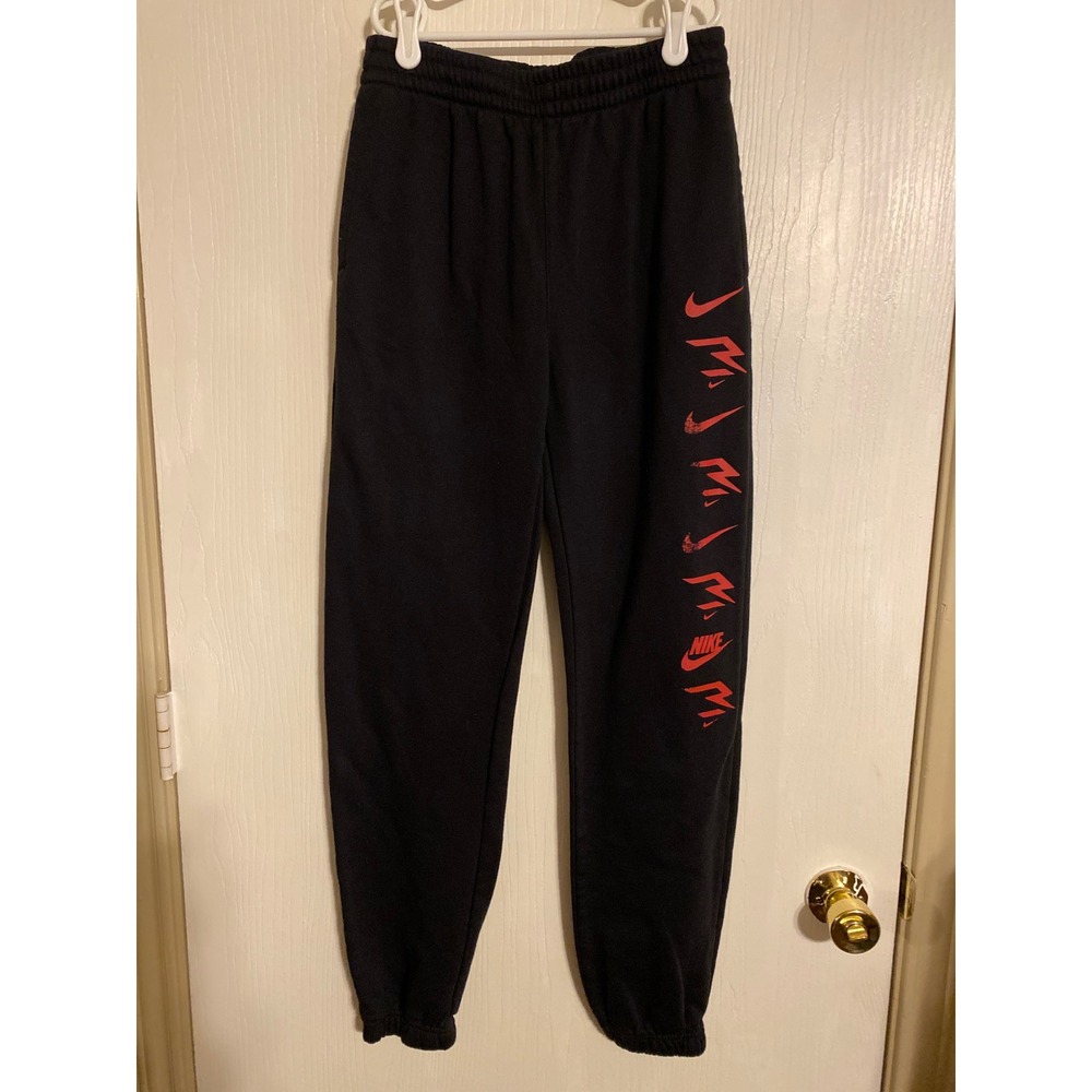 Nike 3 Brand Russell Wilson Kids XL Black Red Graphic Fleece Sweatpants 0505